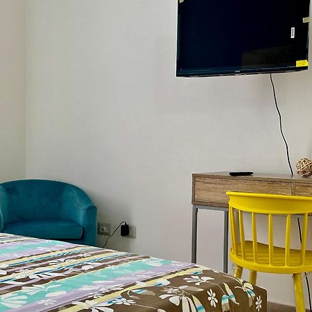 הוילה סירקוזה Casa Felice מראה חיצוני תמונה